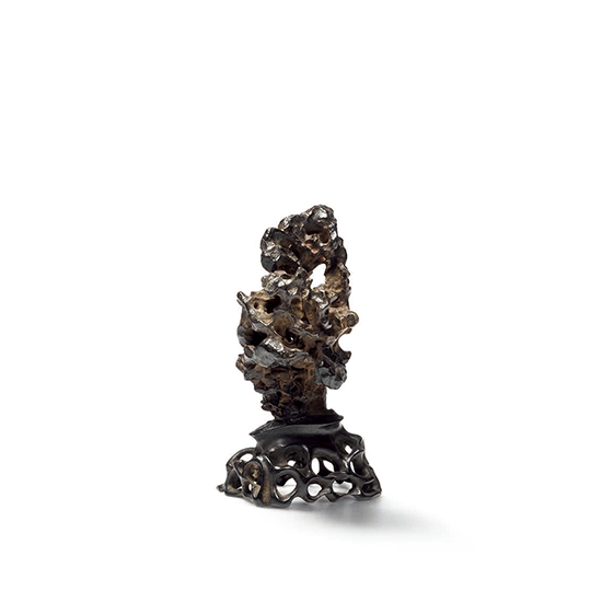 A MINIATURE BLACK YING SCHOLAR'S ROCK